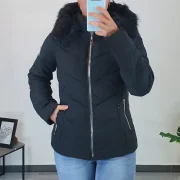 BUNDA P22-6661 ČRNA