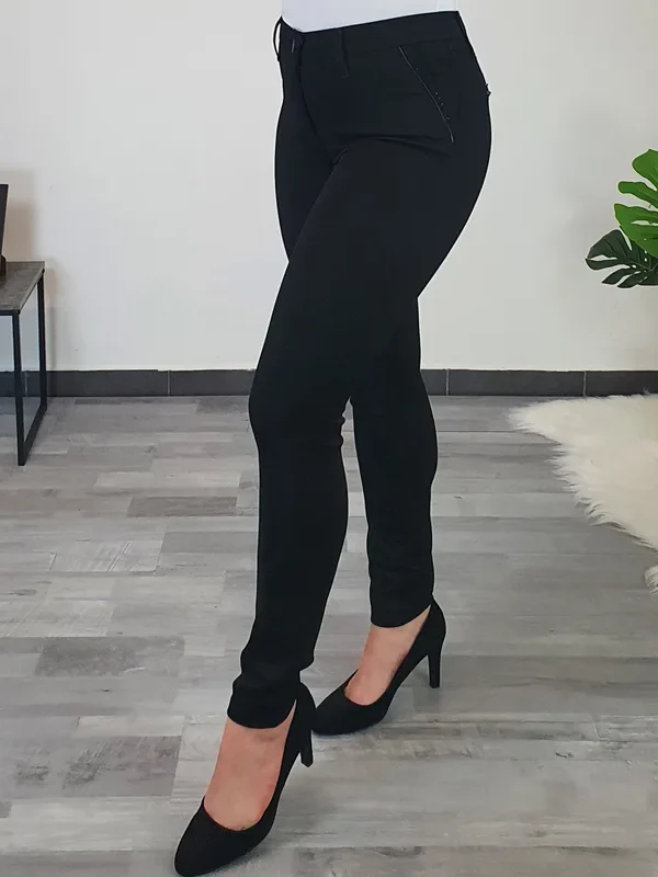 ELEGANTNE HLAČE DENISA 10683 ČRNE