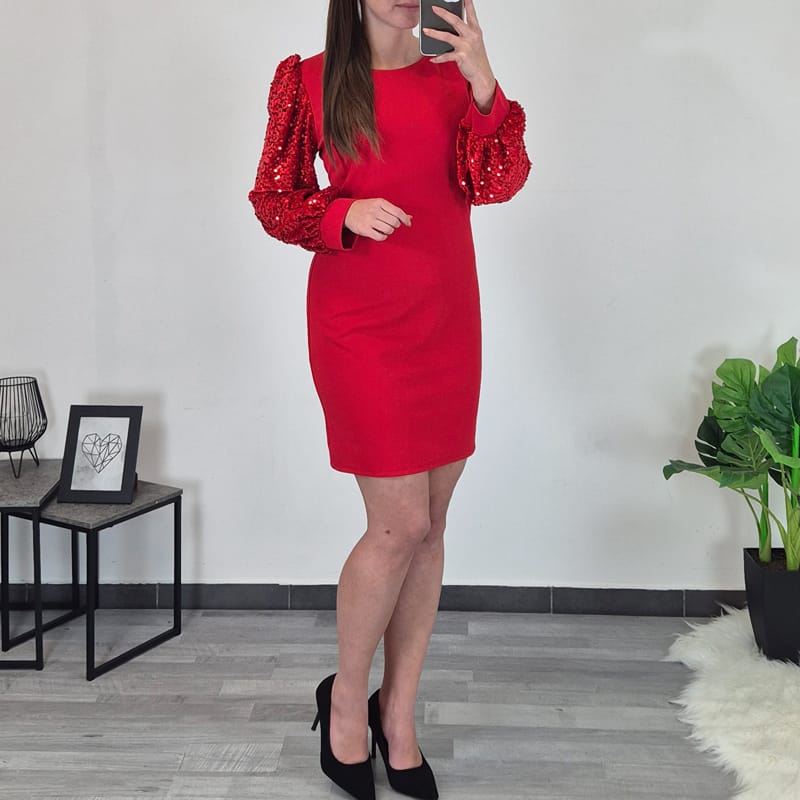 20241115_112326 OBLEKA 225506 RDEČA - slika 1