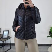 BUNDA 23021 ČRNA