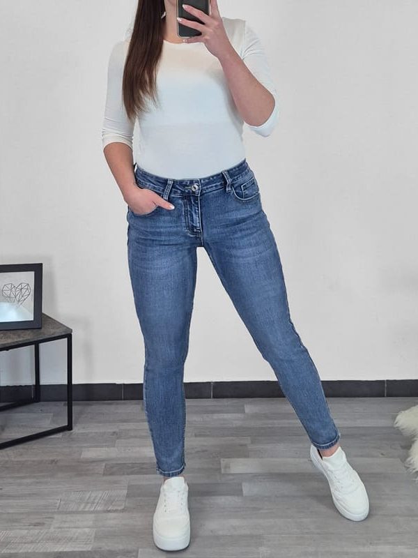 PUSH UP JEANS HLAČE Z3494