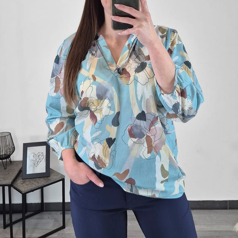 20250306_125625 BLUZA 72543 MODRA - slika 1