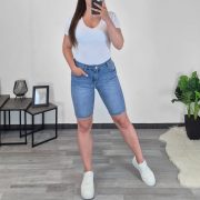KRATKE PUSH UP JEANS HLAČE A1191