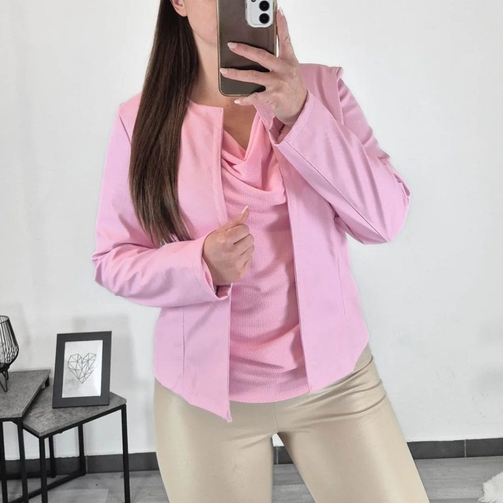 Stiliranje push up hlač s plastenjem​