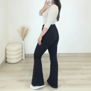 ŽENSKE HLAČE EVERI NA ZVON