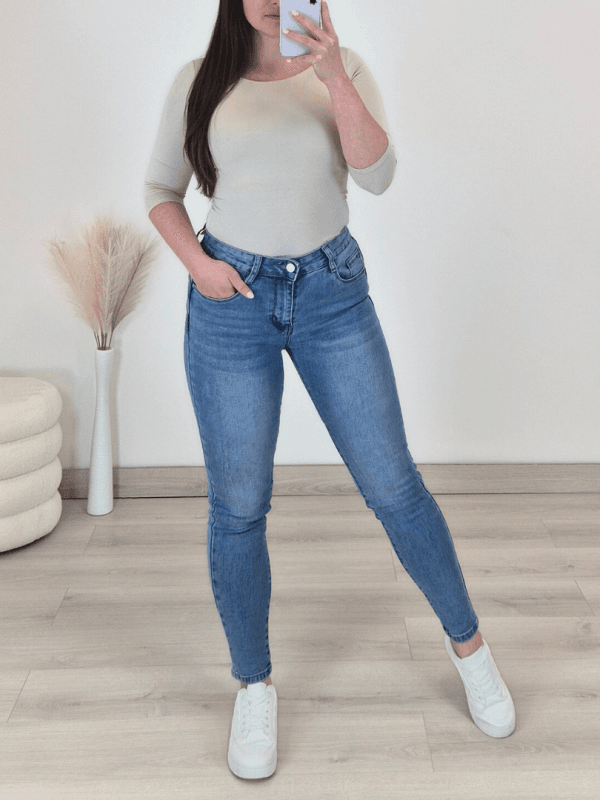 PUSH UP JEANS HLAČE L6202