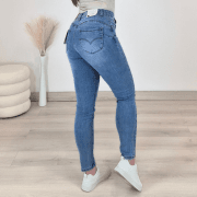 PUSH UP JEANS HLAČE L6202