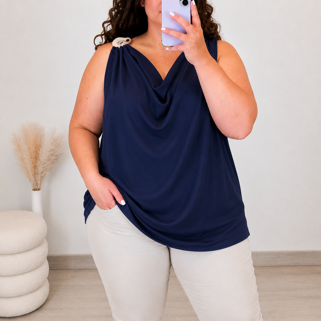 1Elegantna bluza plus size5. jun. 2026, 11_53_31 TOP 6040 TEMNO MODER