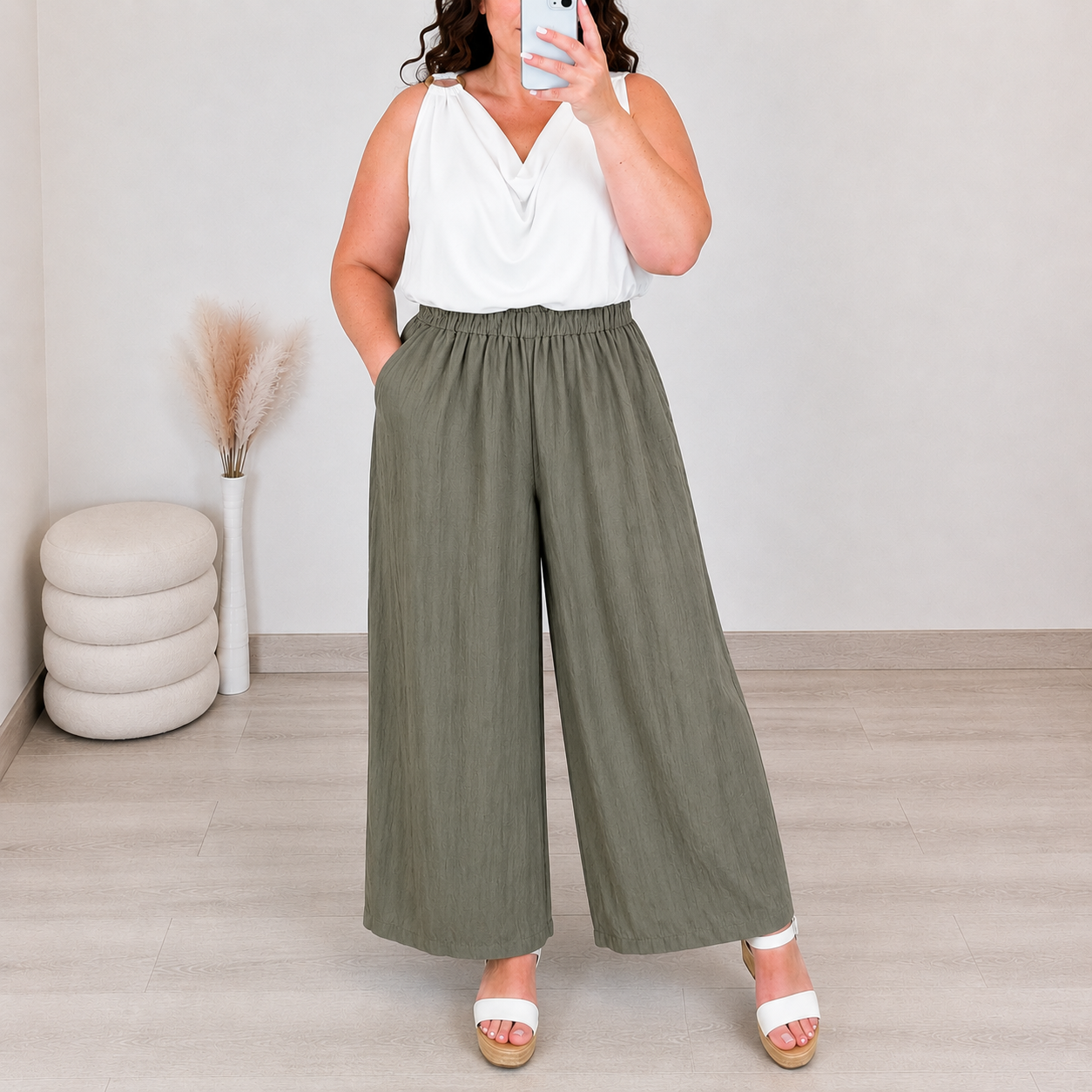Viskozne hlače plus size HLAČE 88863 OLIVNA