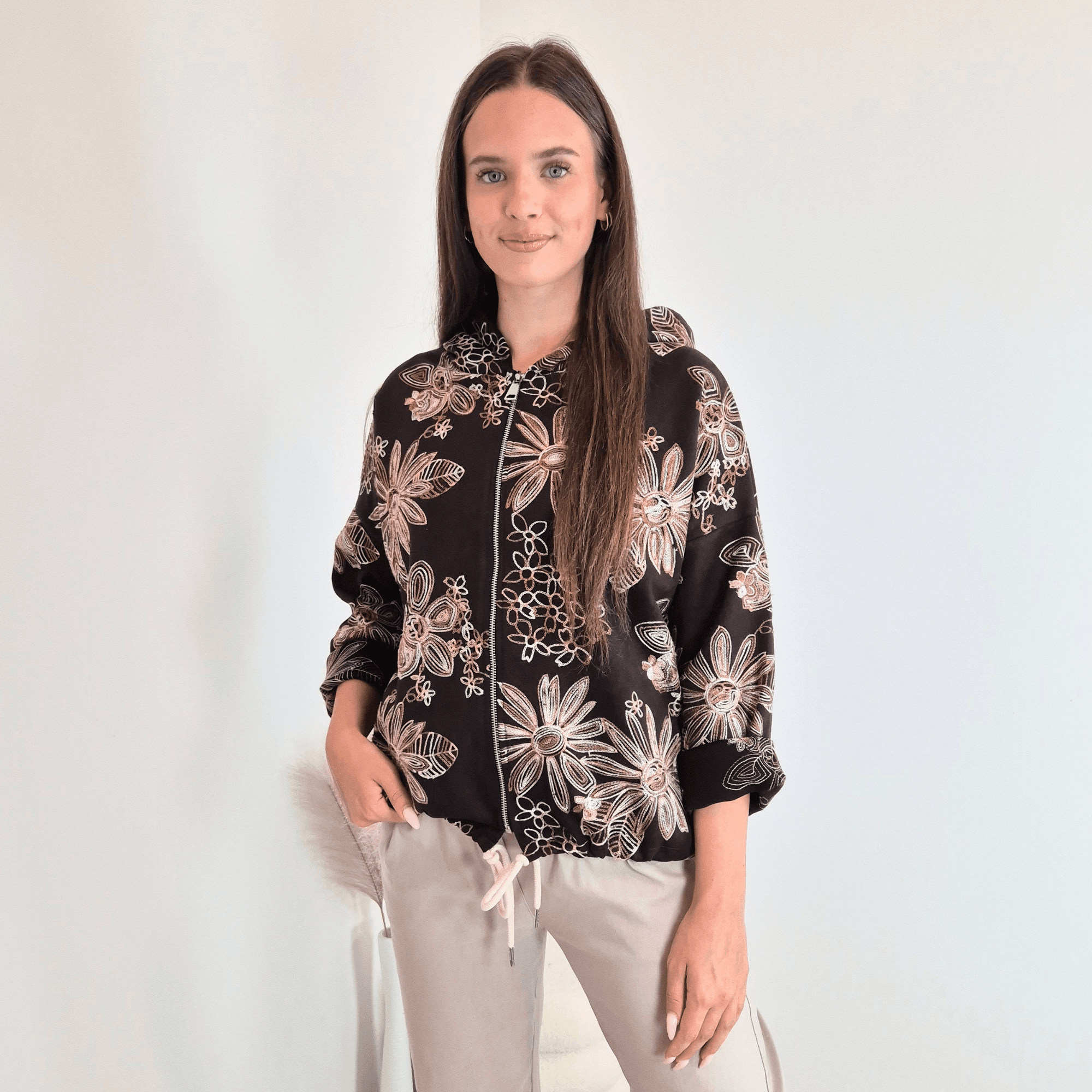 32 JAKNA 25389 RJAVA