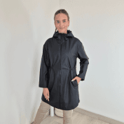 DEŽNA JAKNA ČRNA