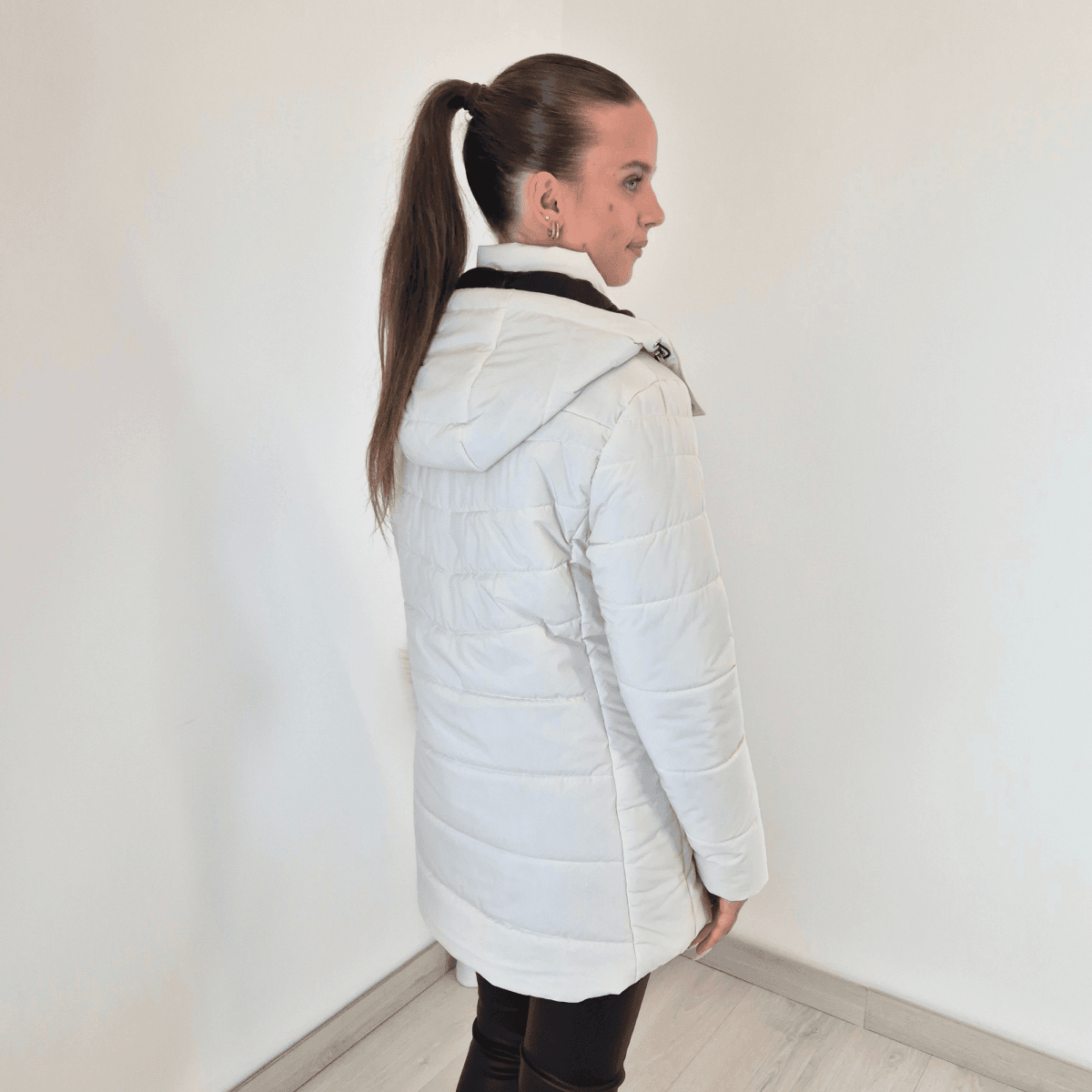 BUNDA 52206 BELA