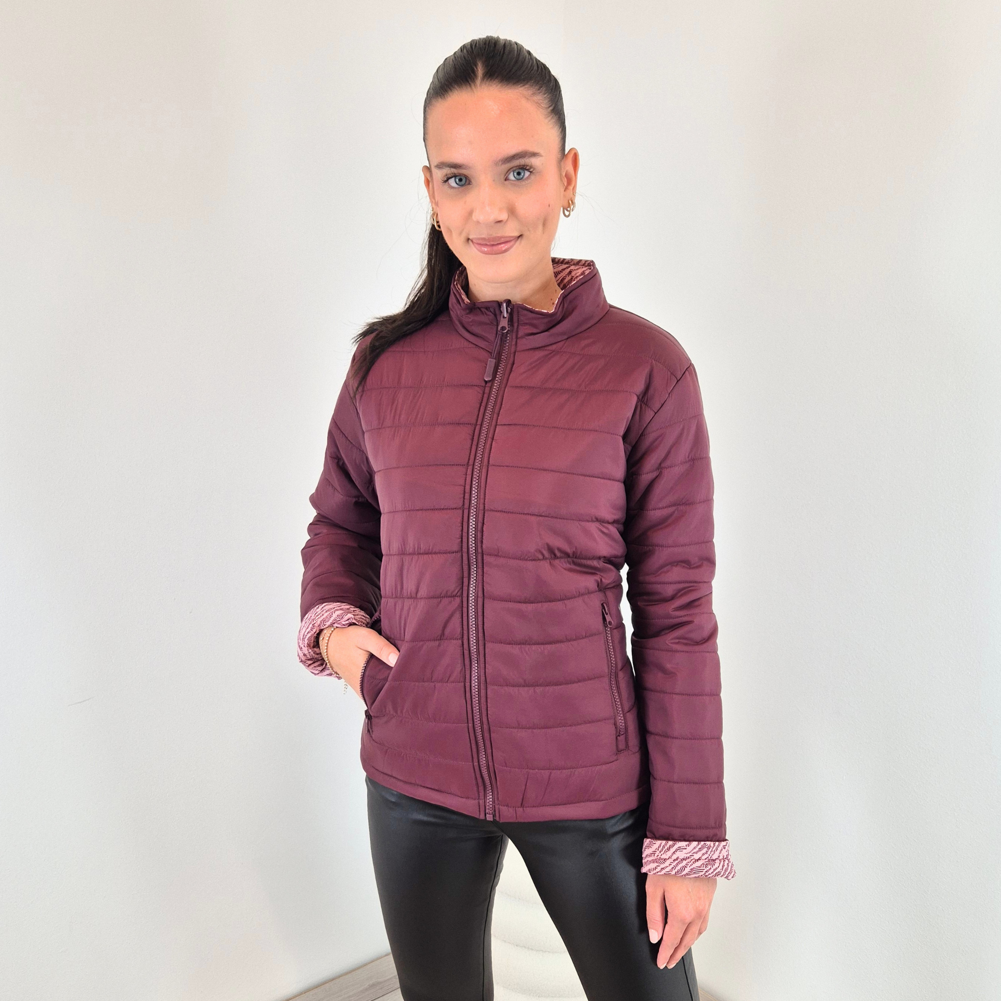 33 OBOJESTRANSKA BUNDA 52552 BORDO