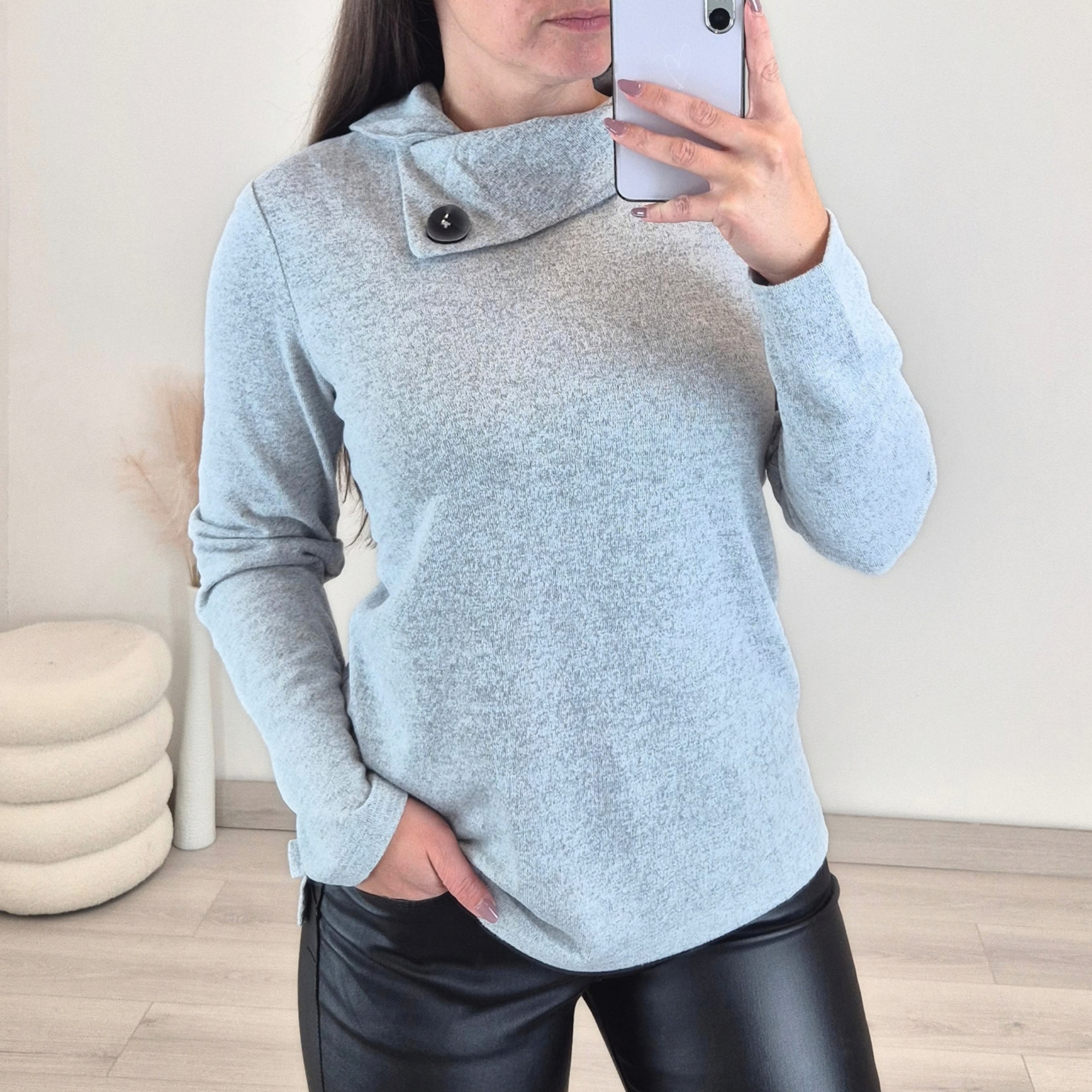 34 PULOVER 51223 SIV