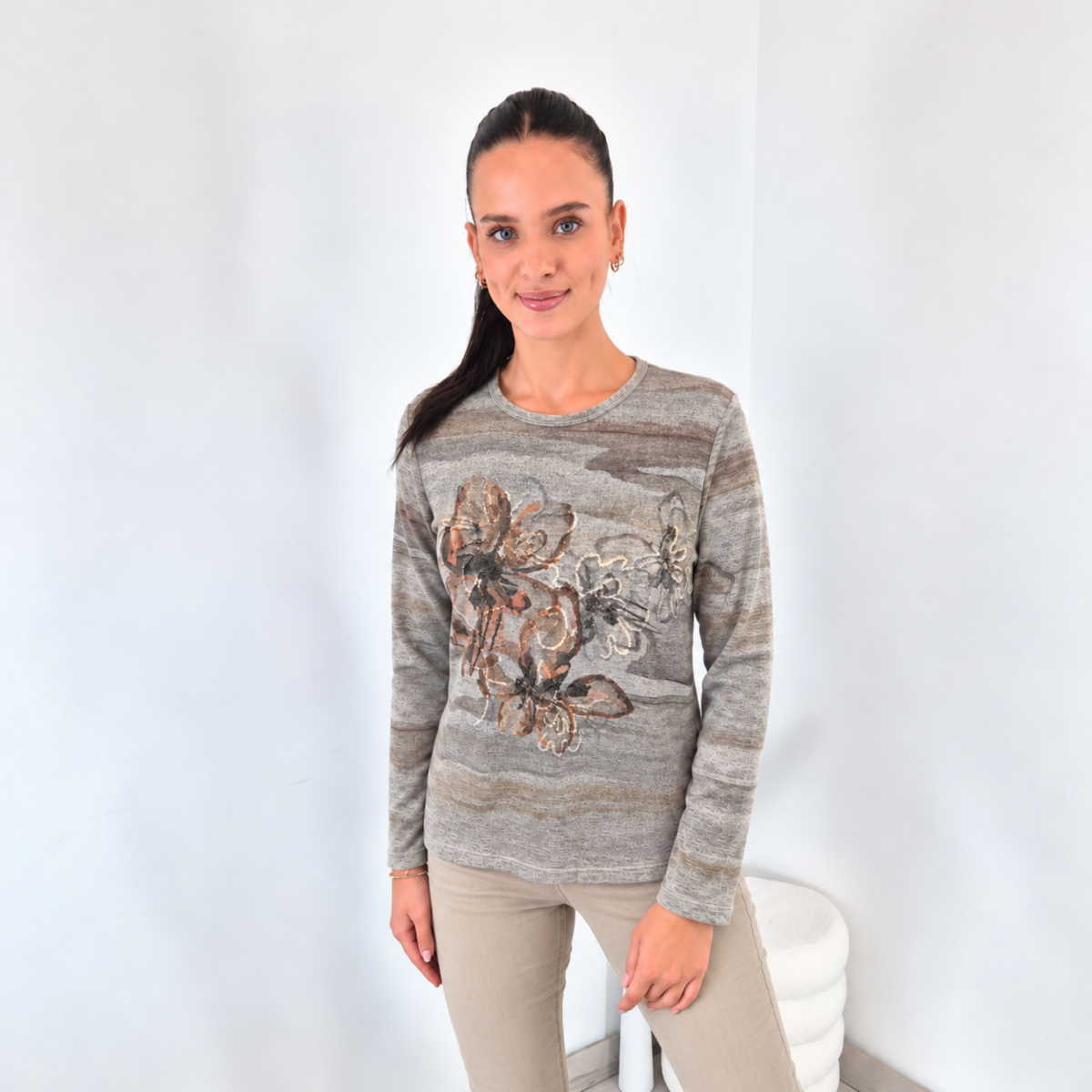 Izdelek brez naslova - 2026-10-23T110714.741 PULOVER 52244 SIVA